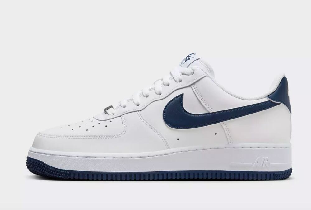Nike Air Force 1 - Big Kids White / Navy - Boys Shoes Sneakers - Size 5.5Y -Used